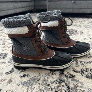 Waterproof Winter Snow Boots - Size 9
